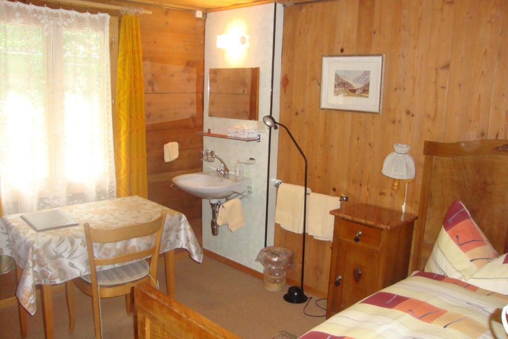Bietschhorn Hotel Kippel Bilik gambar